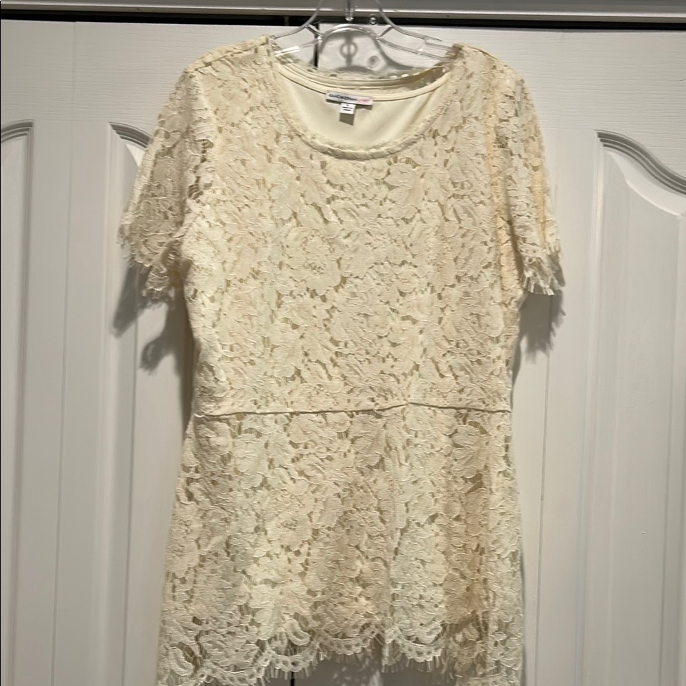 Isaac Mizrahi Cream Lace Blouse